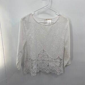 InTu white blouse Size Large